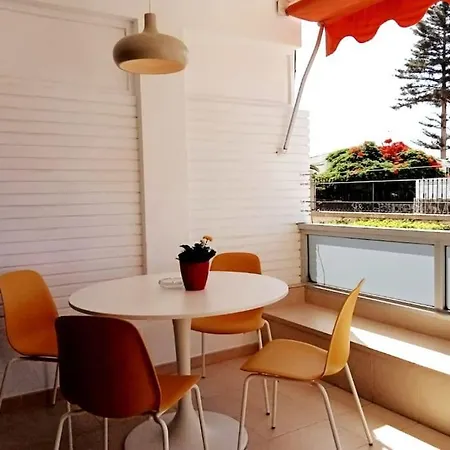 Appartamento With Large Terrace, 10 Meters From Playa De Burras San Bartolomé