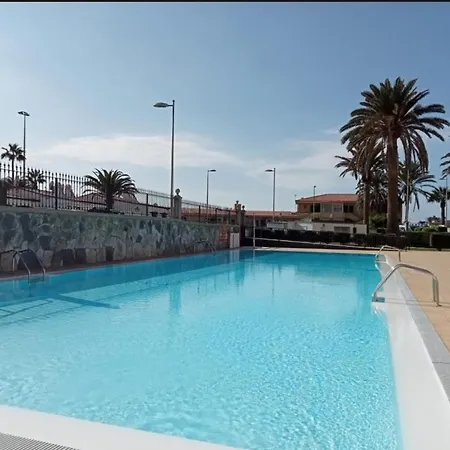 Appartamento With Large Terrace, 10 Meters From Playa De Burras